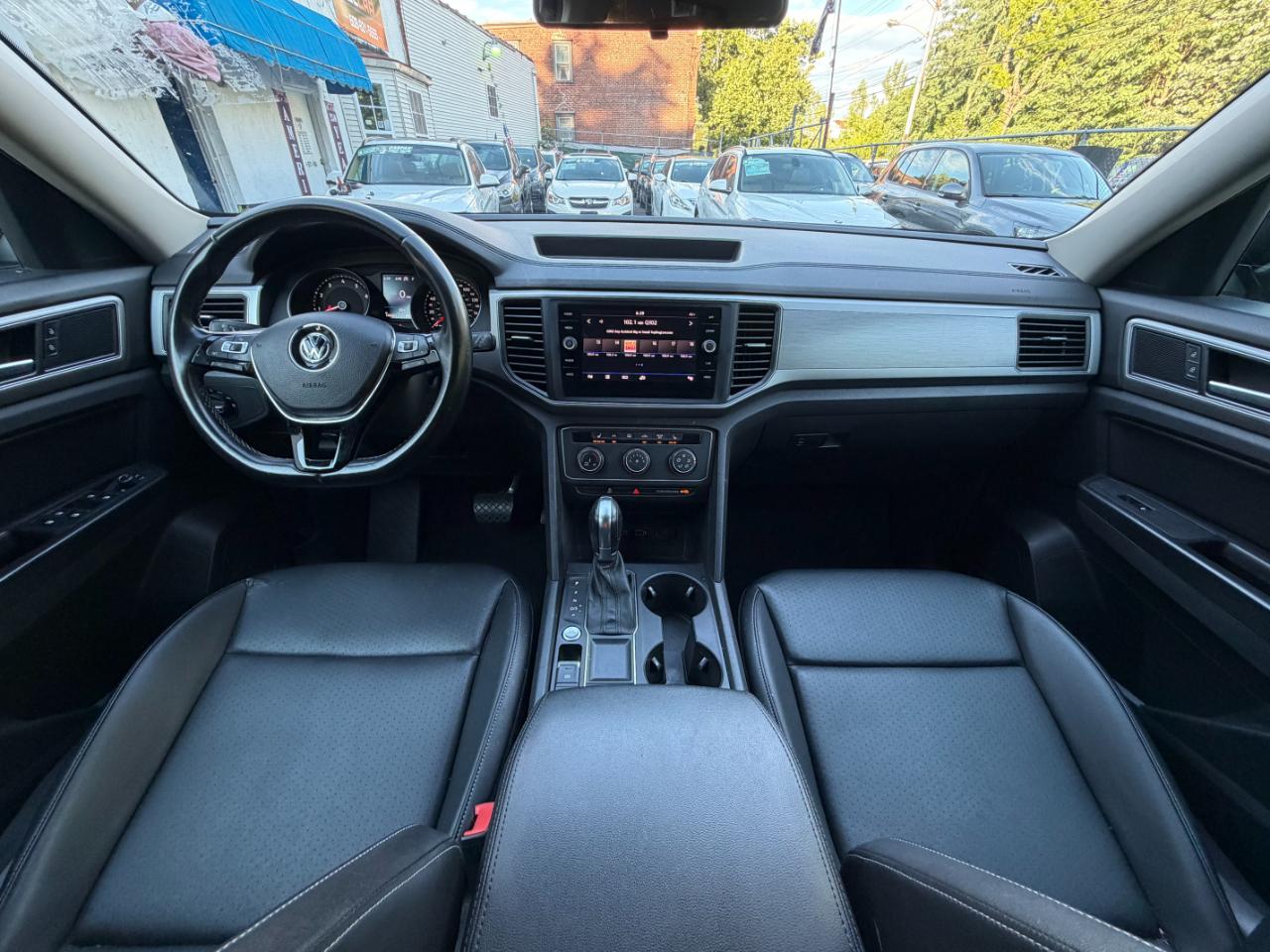 Volkswagen Atlas V6 SE 2018