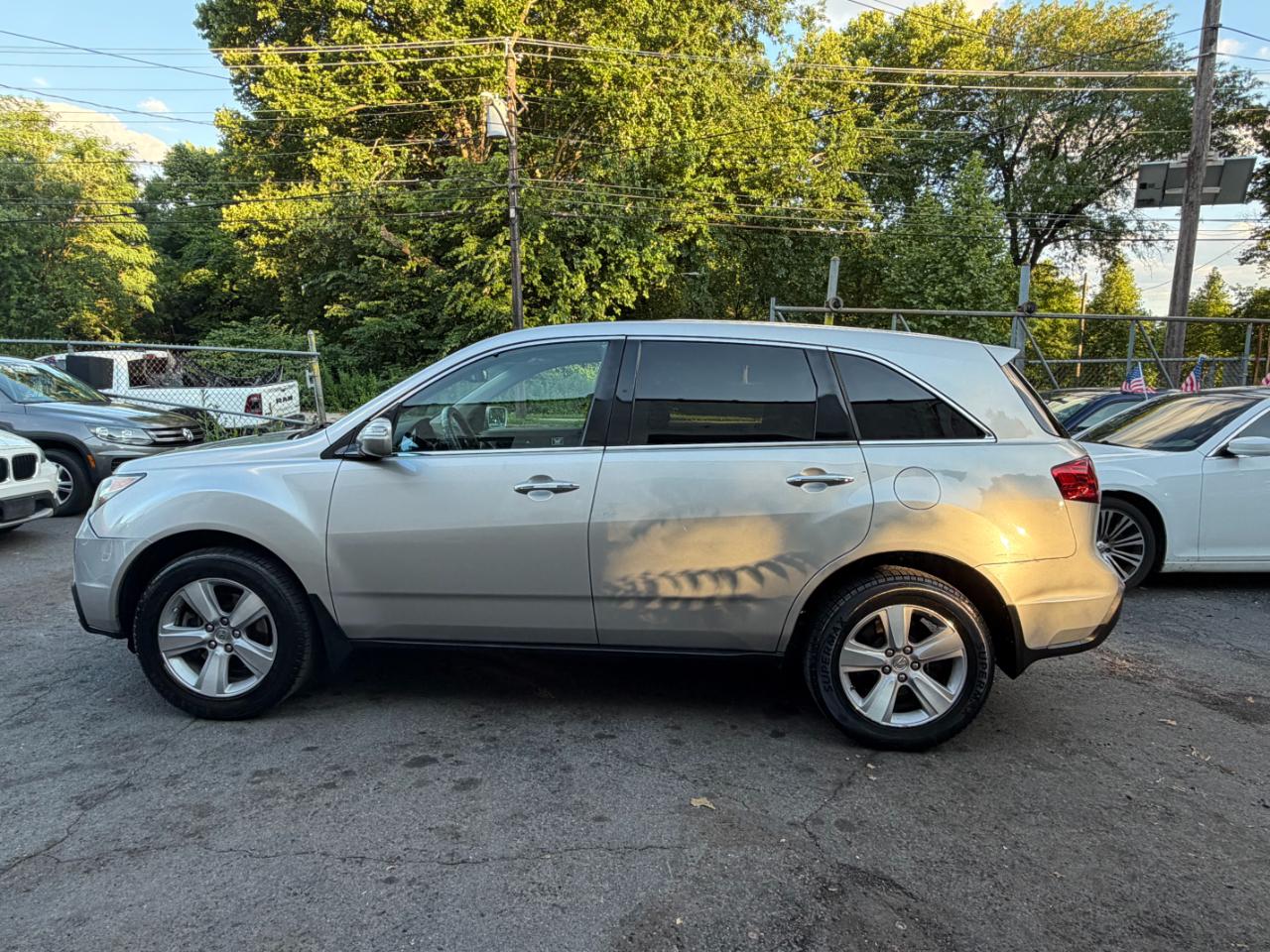Acura MDX  2011