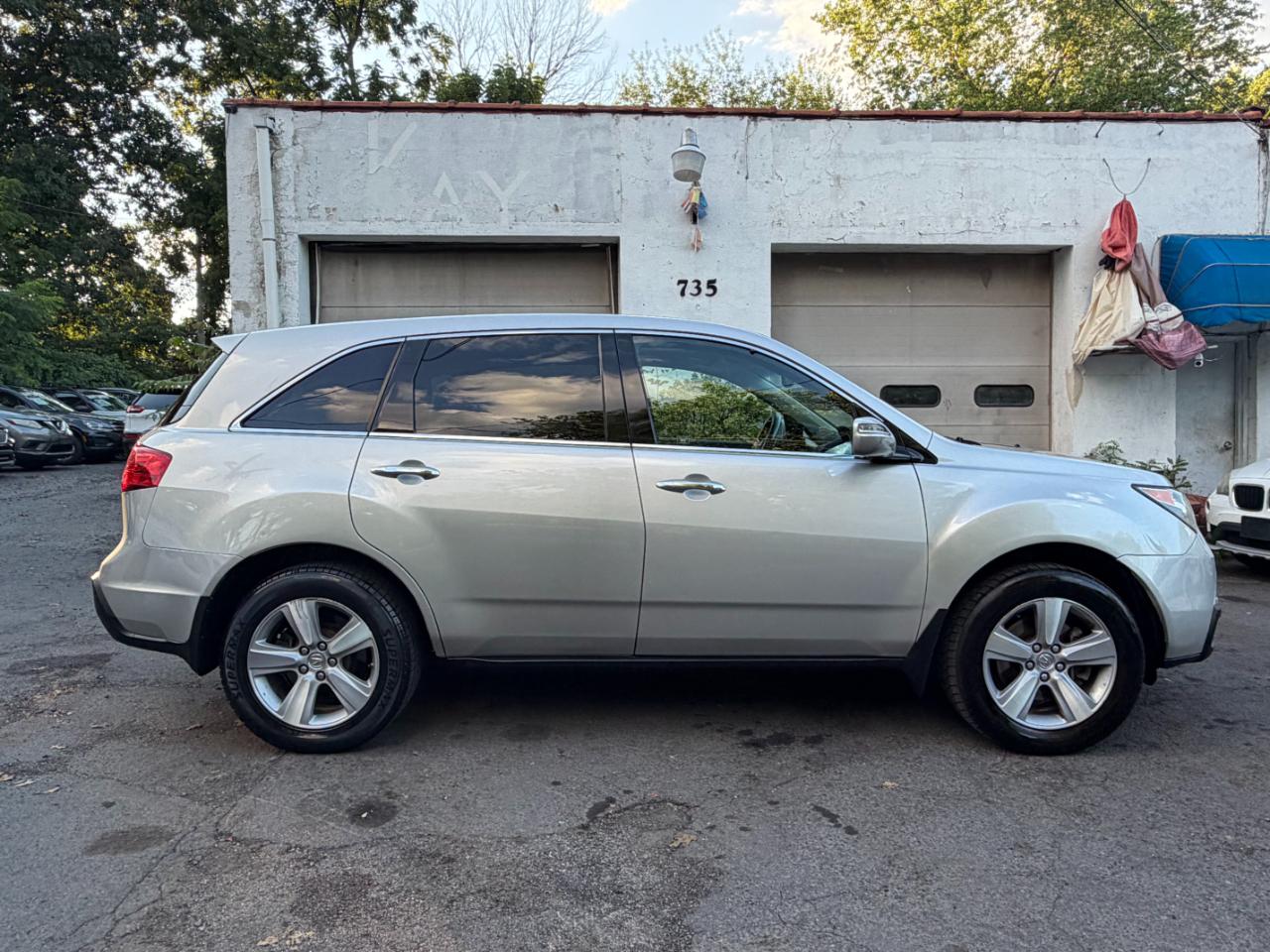 Acura MDX  2011