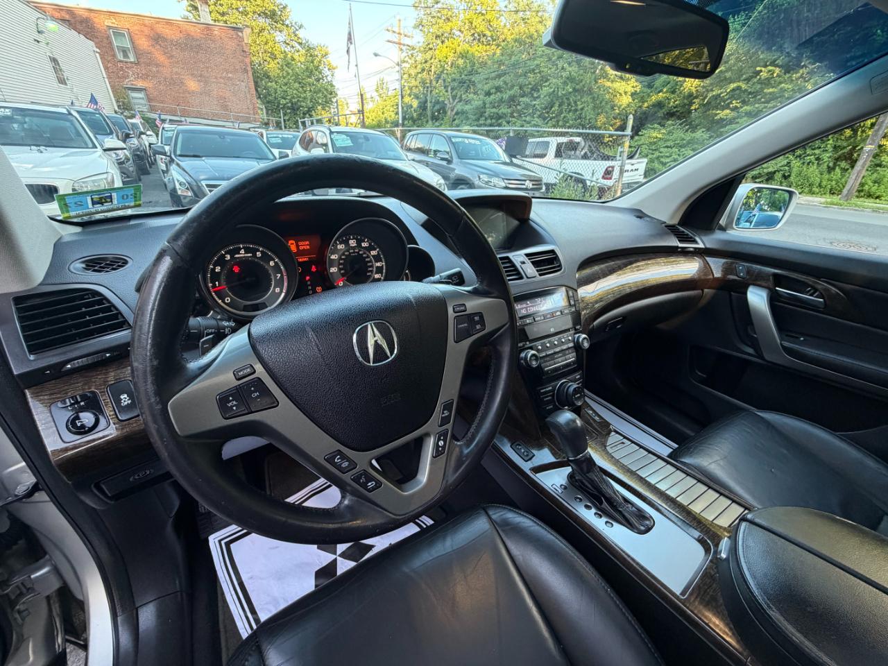 Acura MDX  2011
