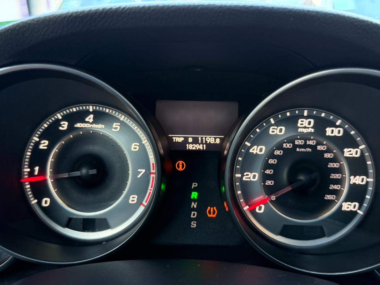 Acura MDX  2011