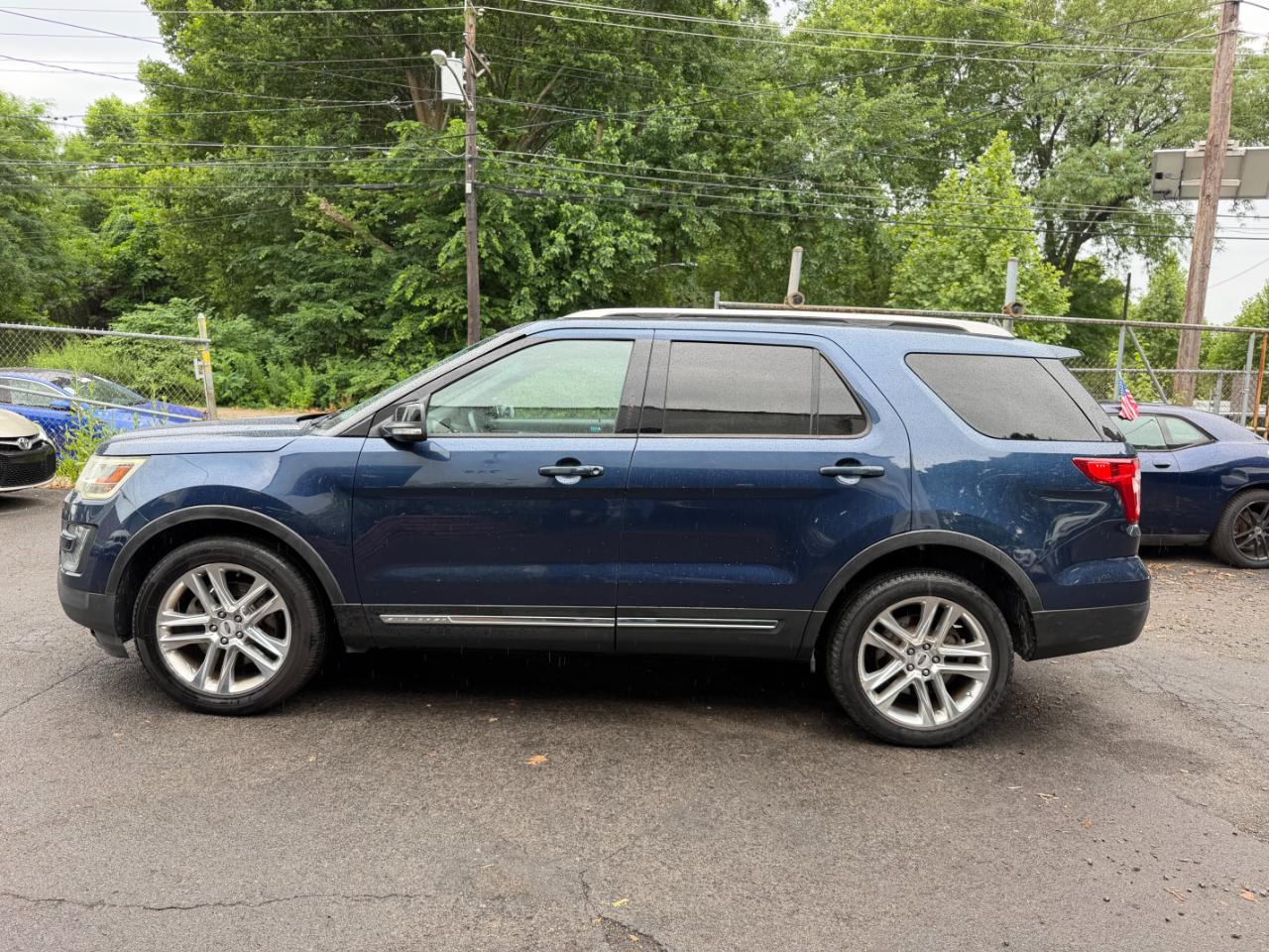 Ford Explorer XLT 4WD 2016
