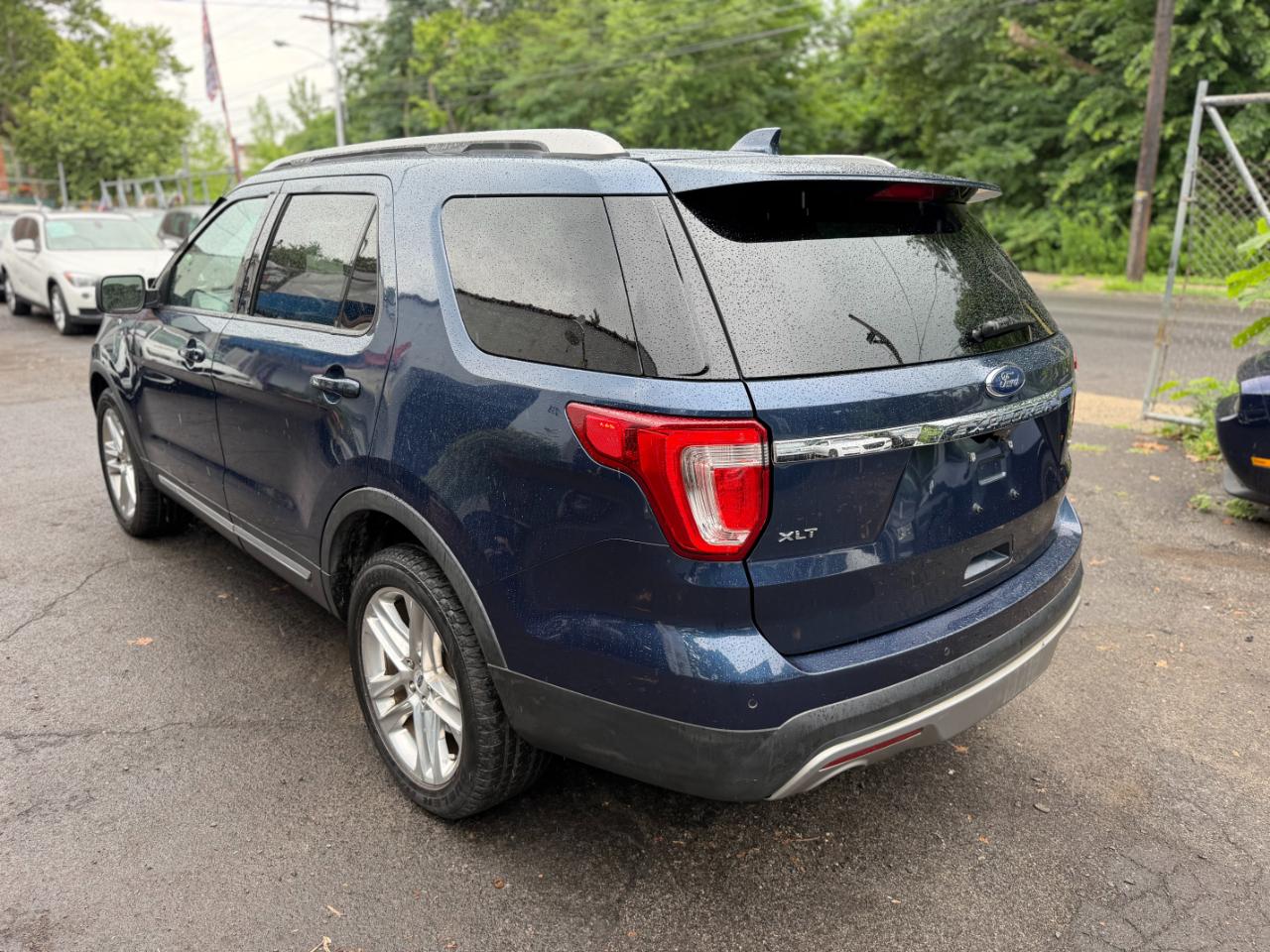 Ford Explorer XLT 4WD 2016
