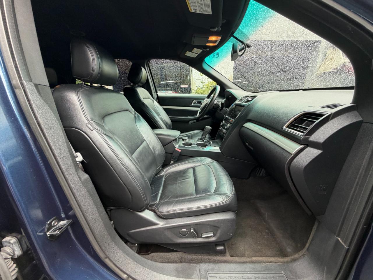 Ford Explorer XLT 4WD 2016