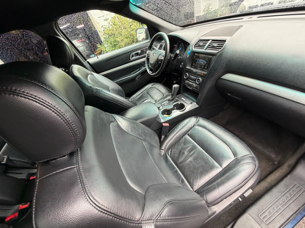 Ford Explorer XLT 4WD 2016
