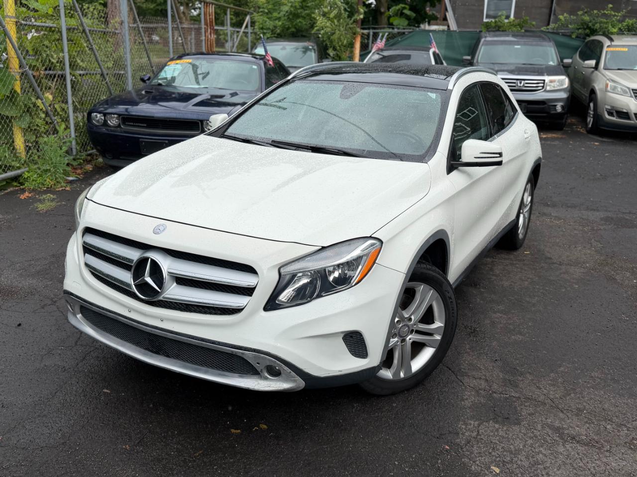 Mercedes-Benz GLA-Class GLA250 2016