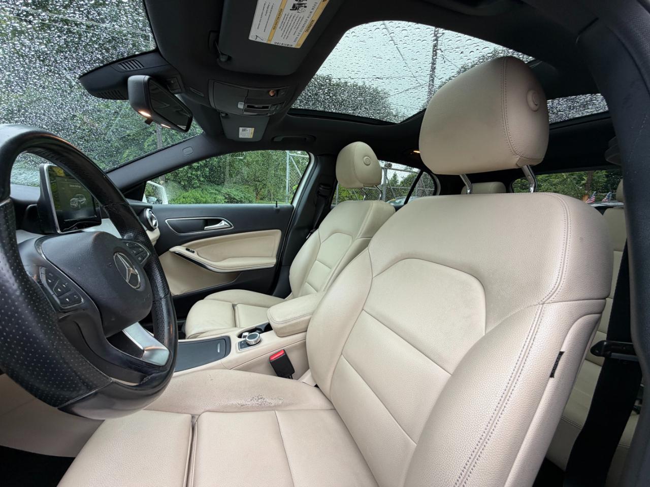 Mercedes-Benz GLA-Class GLA250 2016