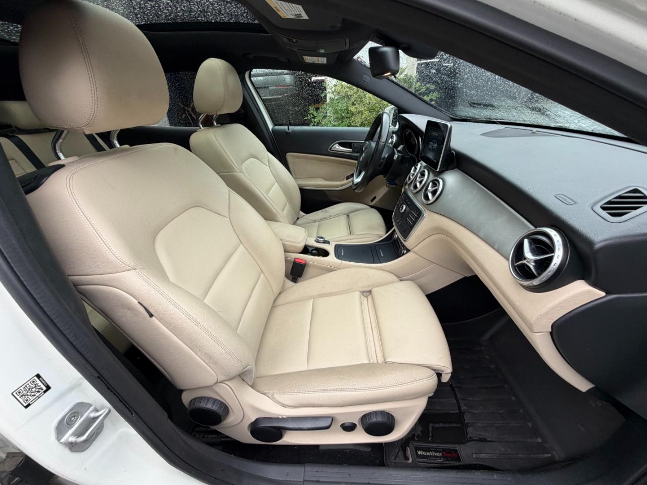 Mercedes-Benz GLA-Class GLA250 2016
