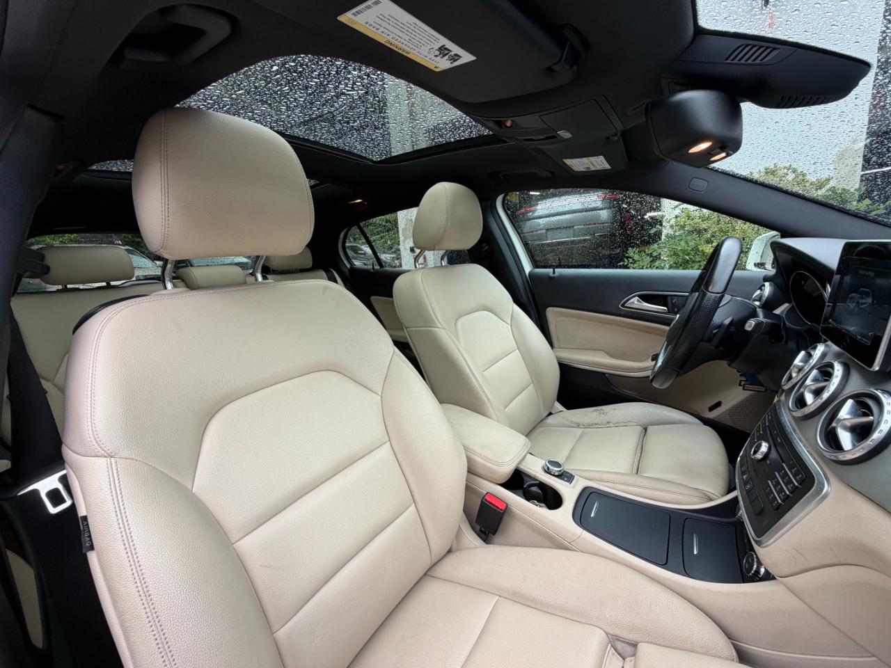 Mercedes-Benz GLA-Class GLA250 2016