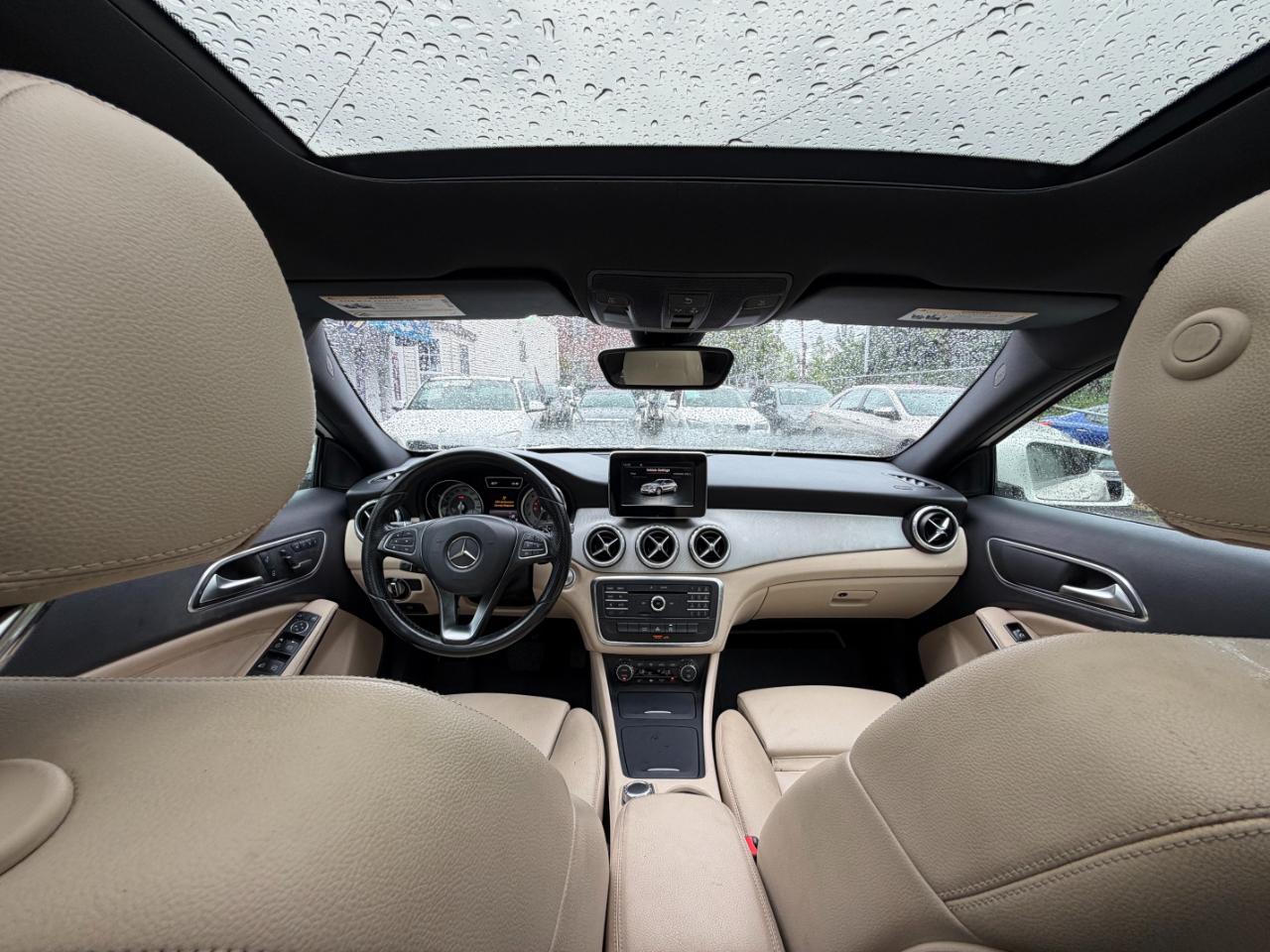 Mercedes-Benz GLA-Class GLA250 2016