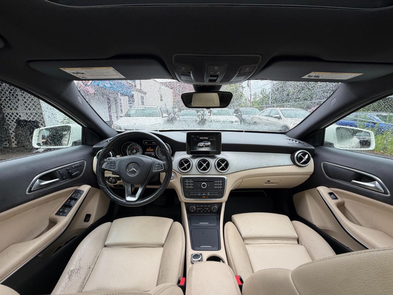 Mercedes-Benz GLA-Class GLA250 2016