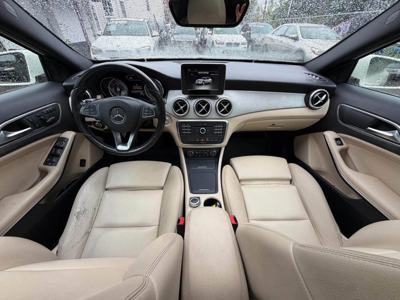 Mercedes-Benz GLA-Class GLA250 2016