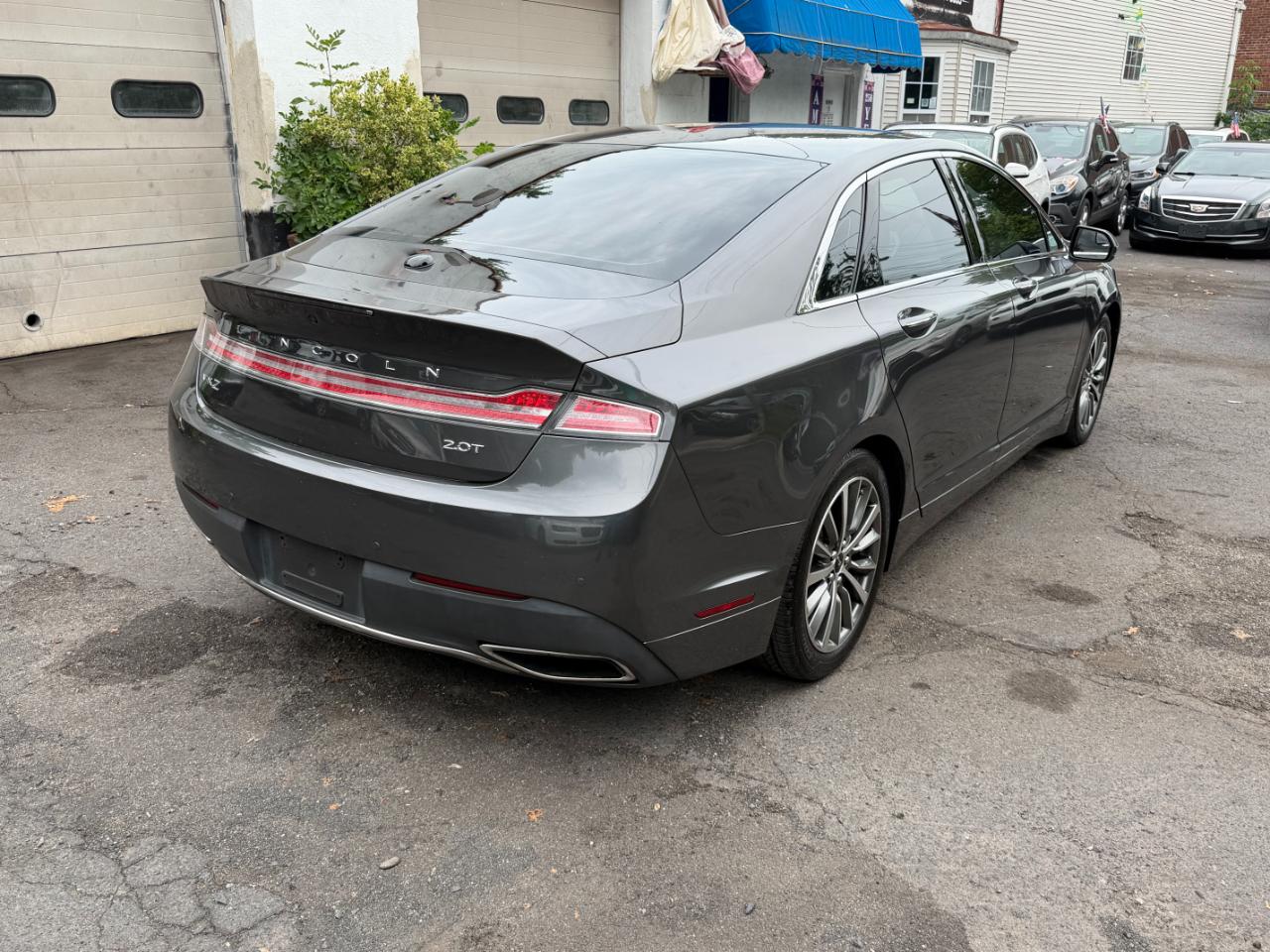 Lincoln MKZ  2017