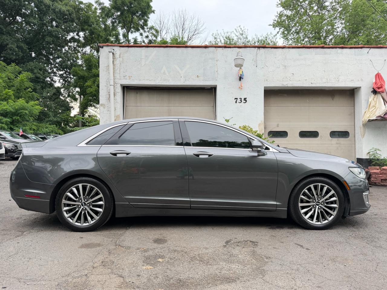 Lincoln MKZ  2017