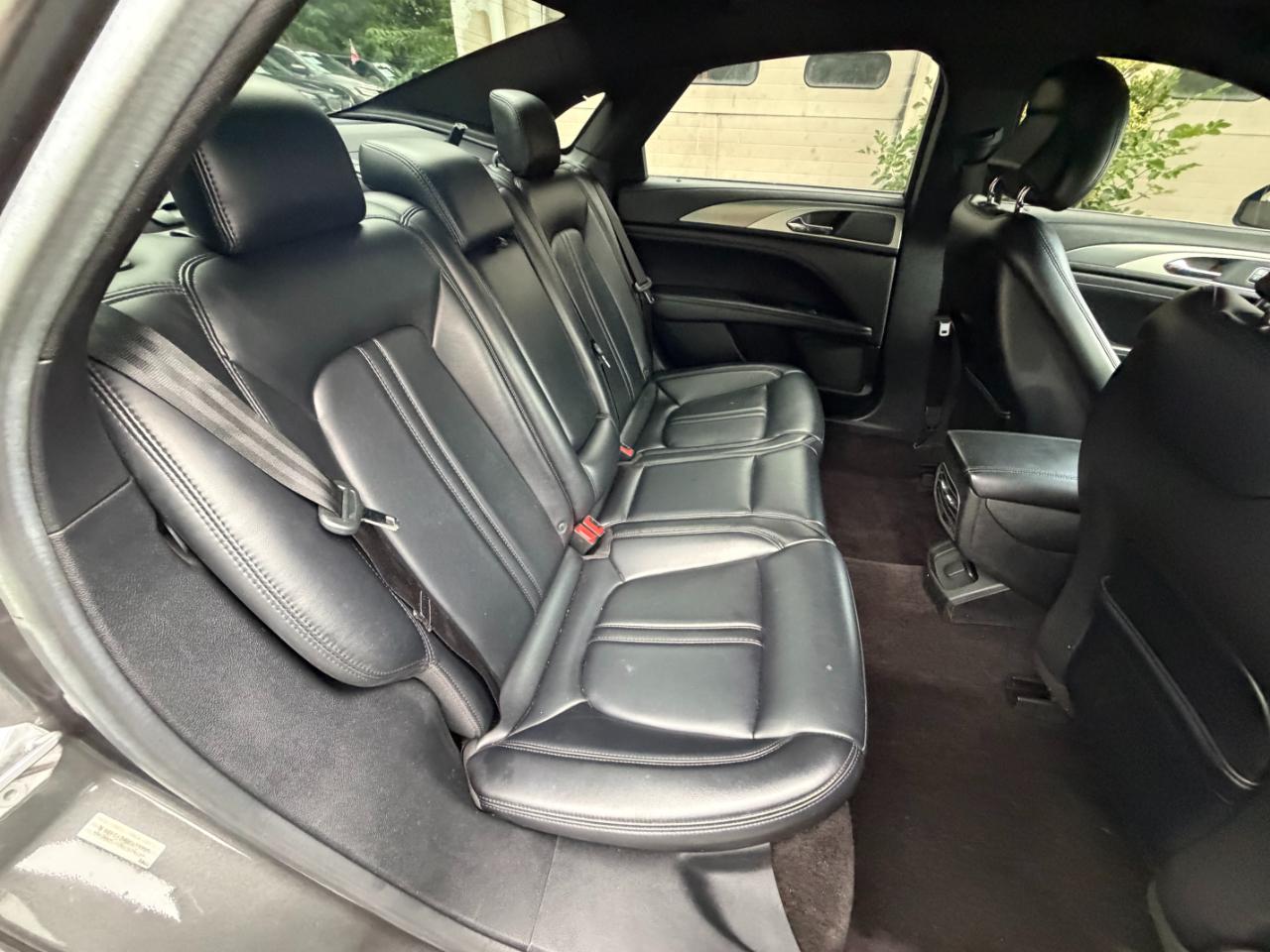 Lincoln MKZ  2017