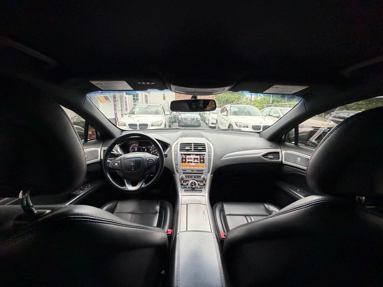 Lincoln MKZ  2017