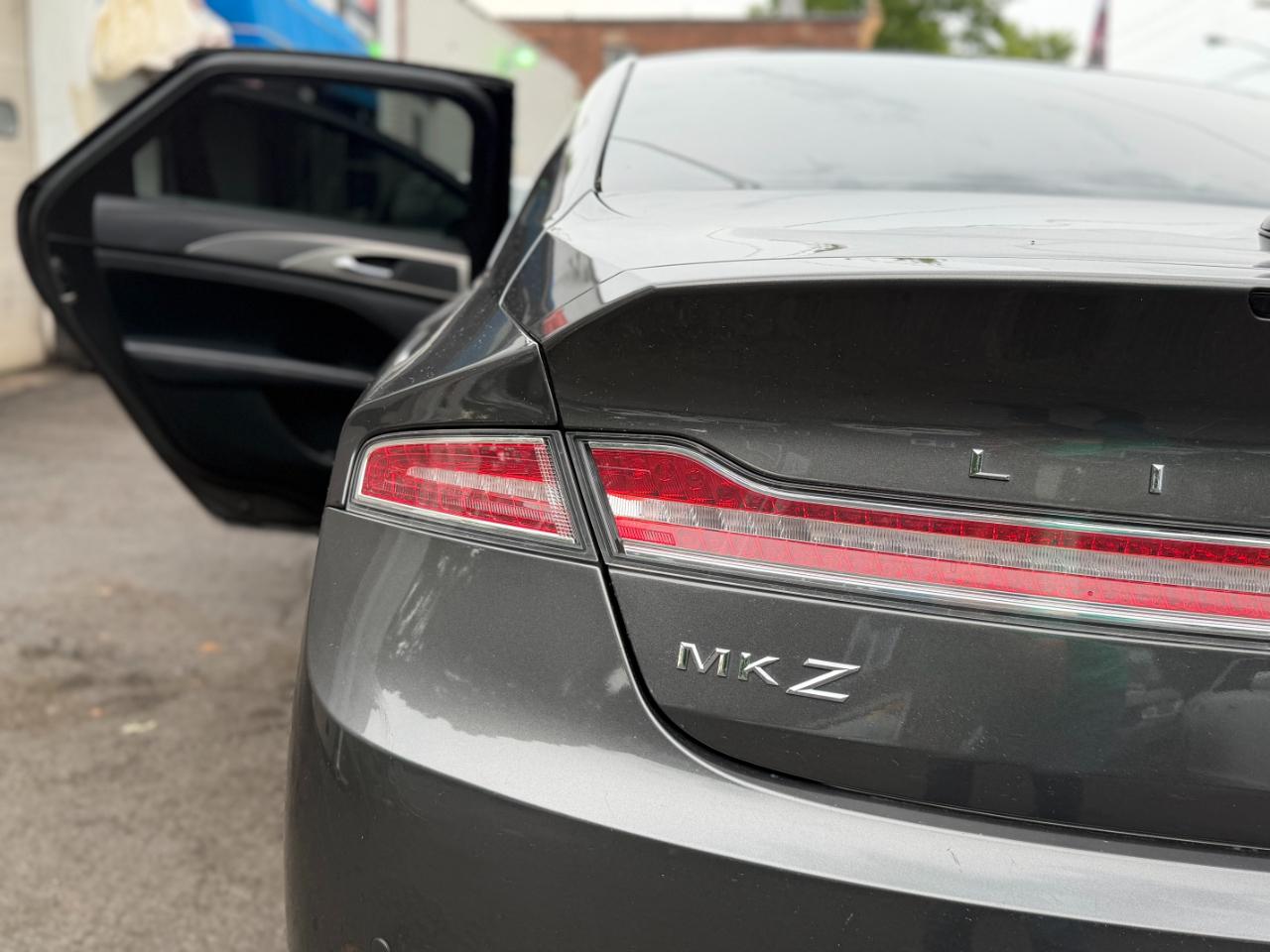 Lincoln MKZ  2017