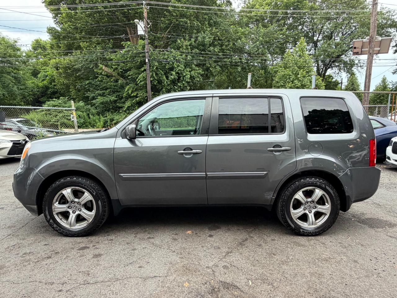 Honda Pilot EX-L 4WD 5-Spd AT with Navigation 2012