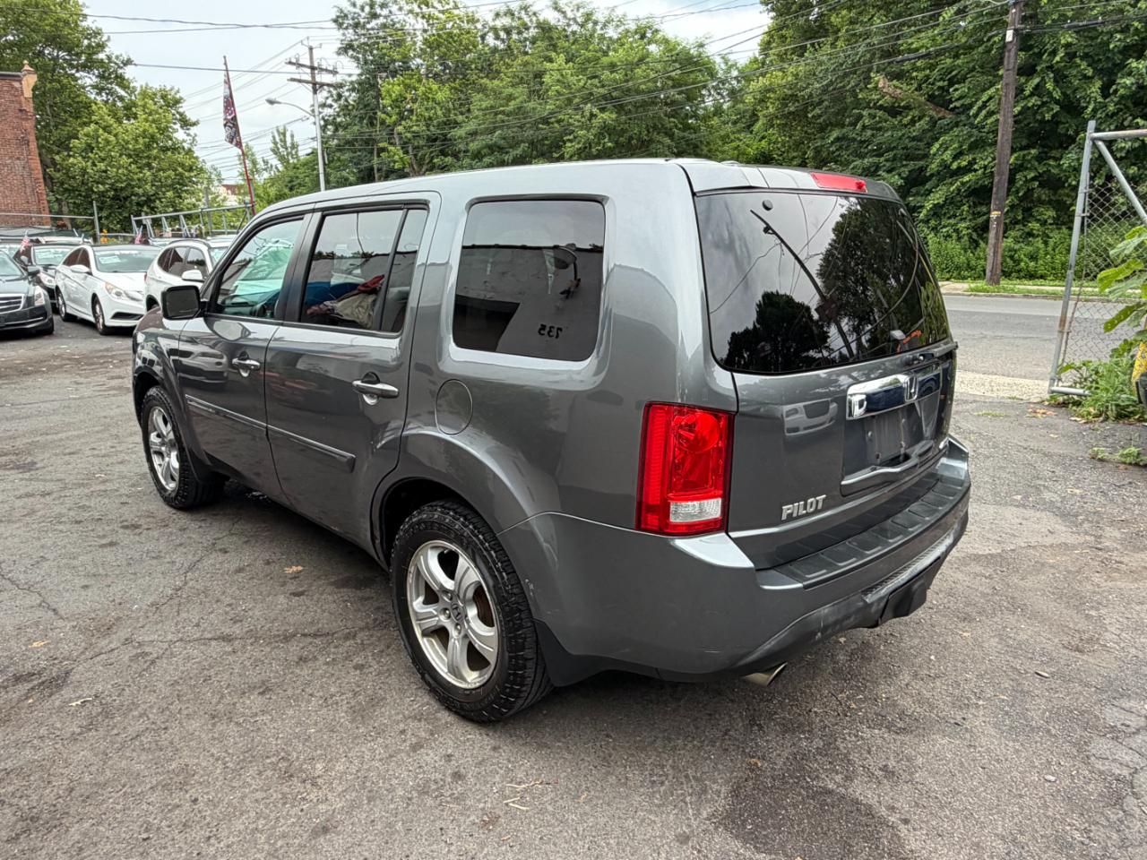 Honda Pilot EX-L 4WD 5-Spd AT with Navigation 2012