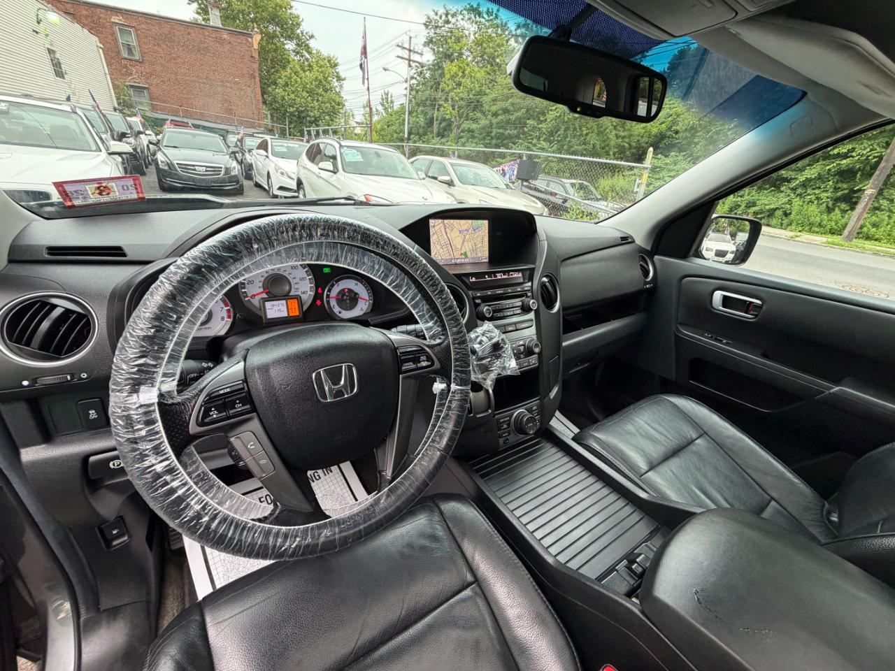 Honda Pilot EX-L 4WD 5-Spd AT with Navigation 2012