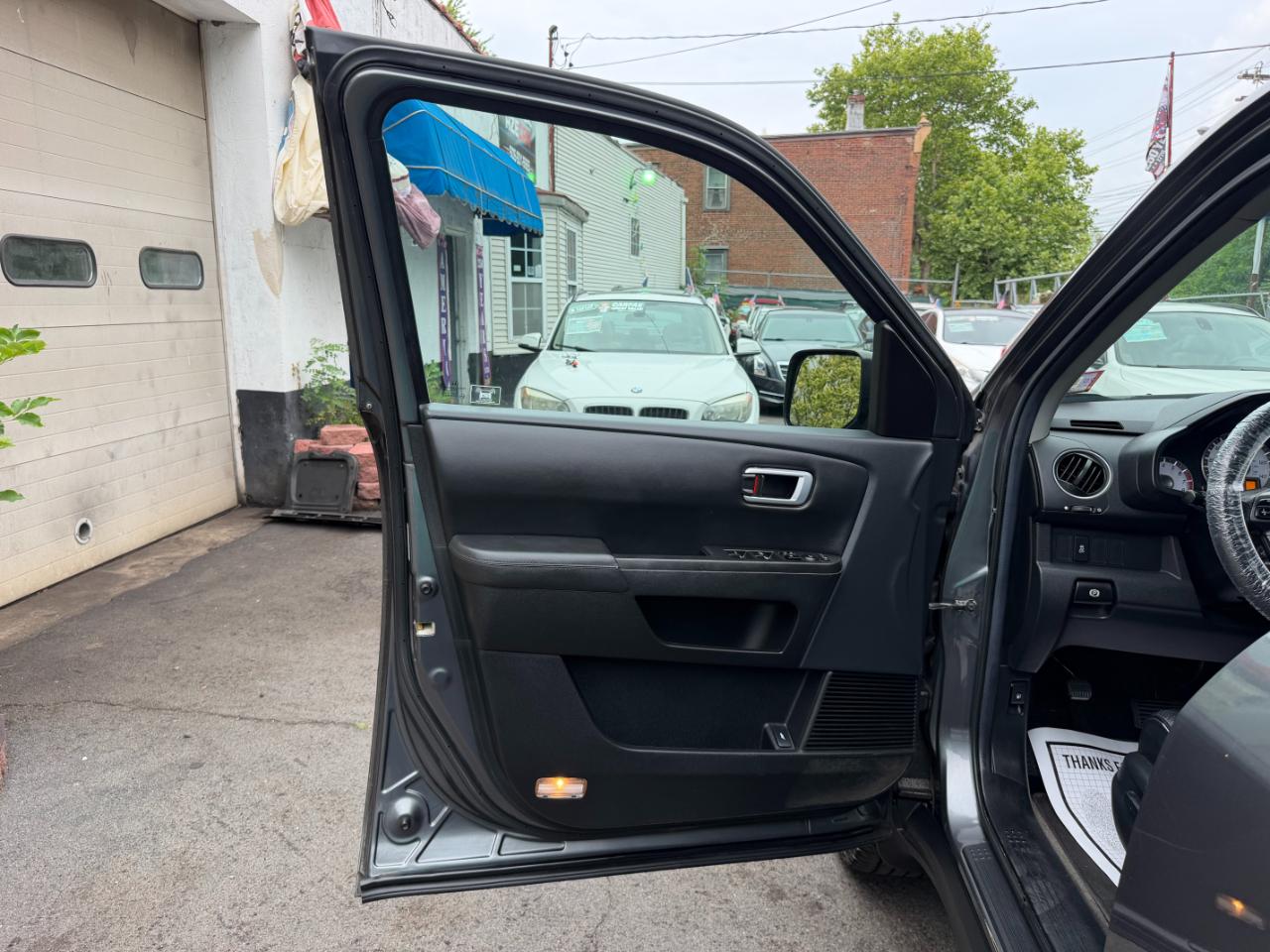 Honda Pilot EX-L 4WD 5-Spd AT with Navigation 2012