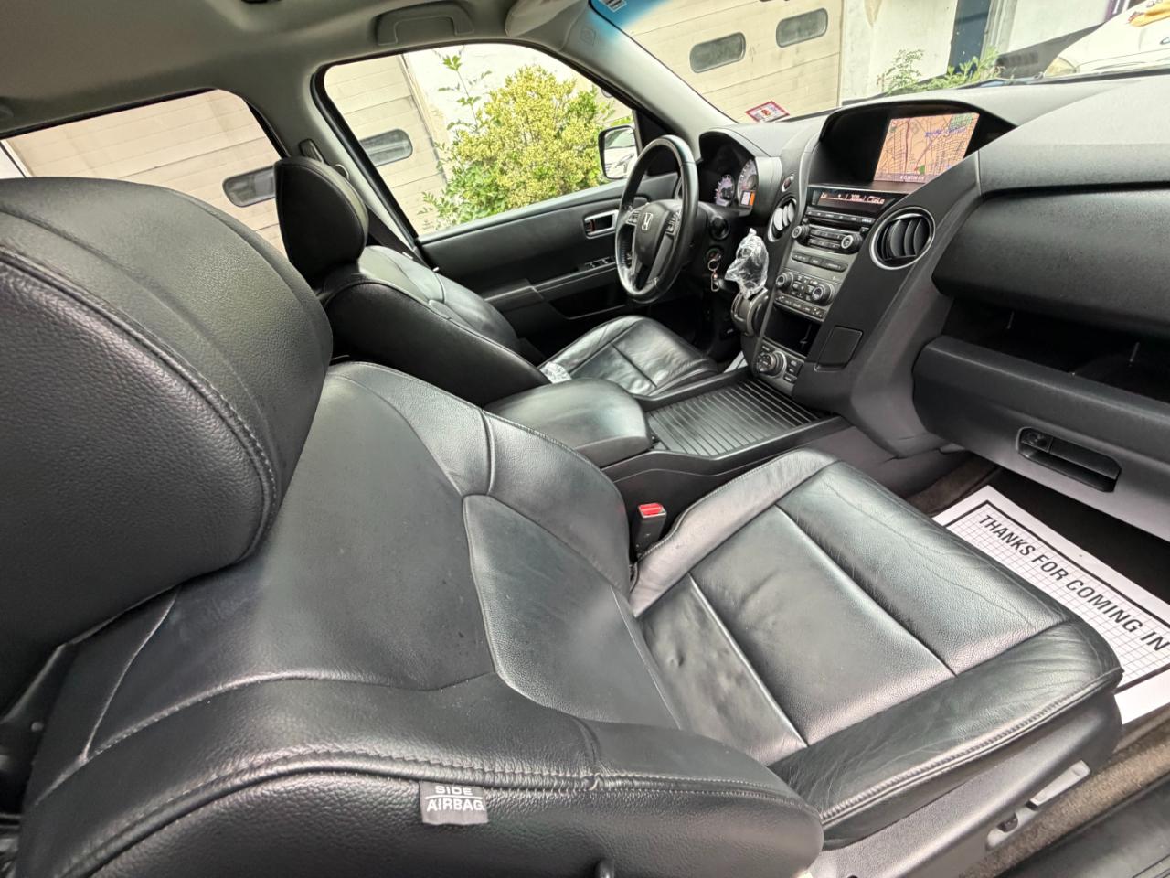Honda Pilot EX-L 4WD 5-Spd AT with Navigation 2012
