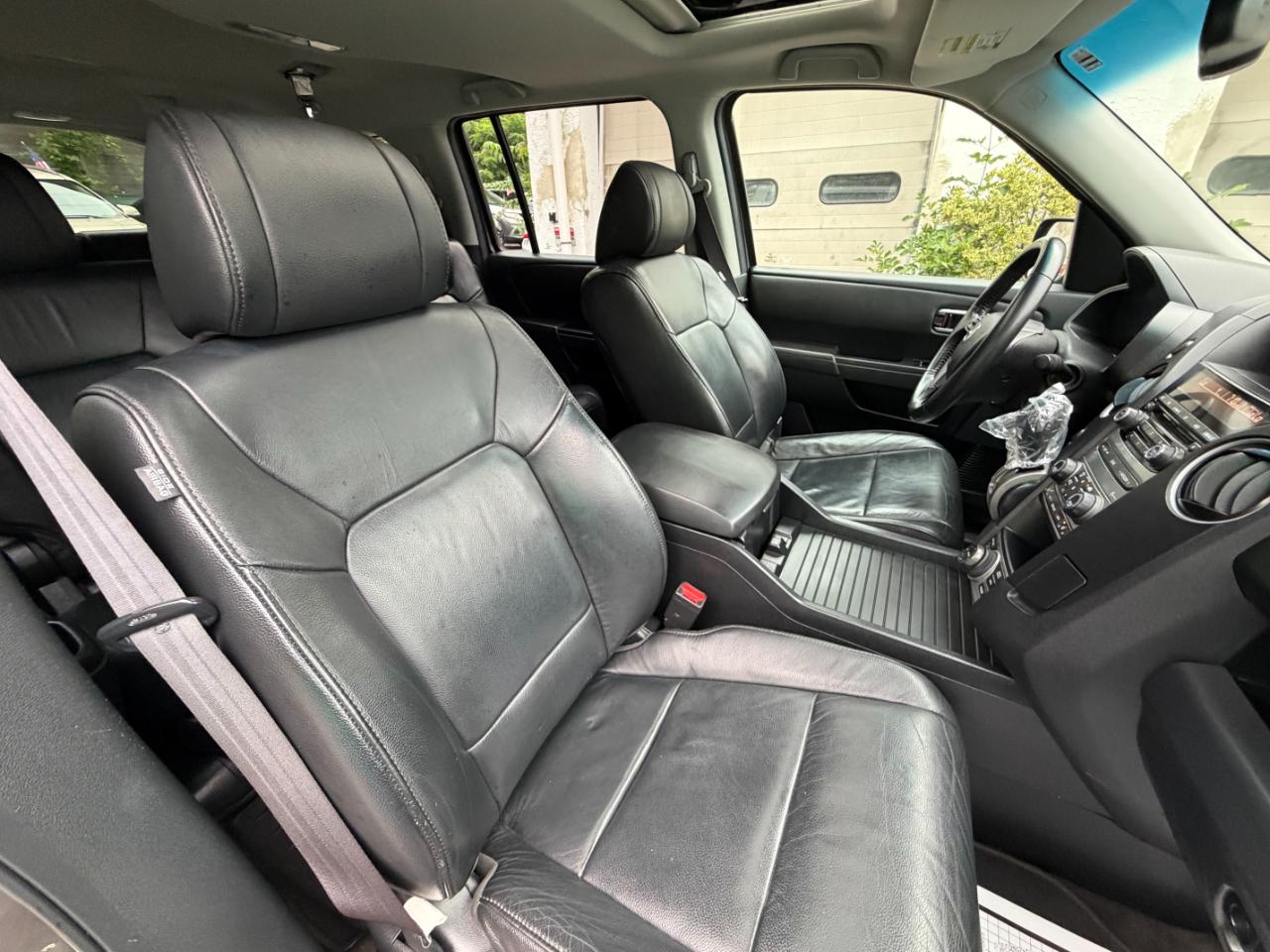 Honda Pilot EX-L 4WD 5-Spd AT with Navigation 2012