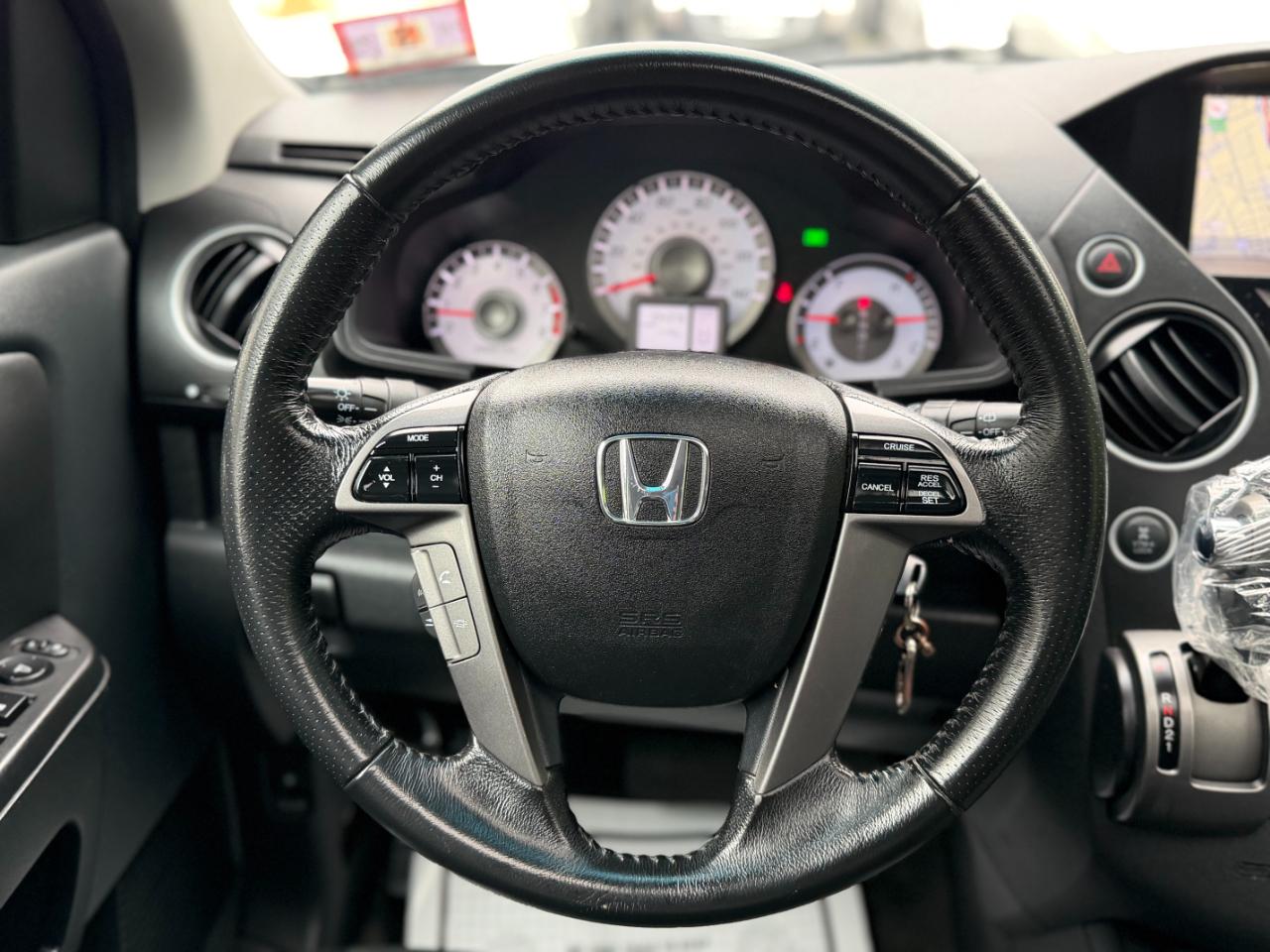 Honda Pilot EX-L 4WD 5-Spd AT with Navigation 2012