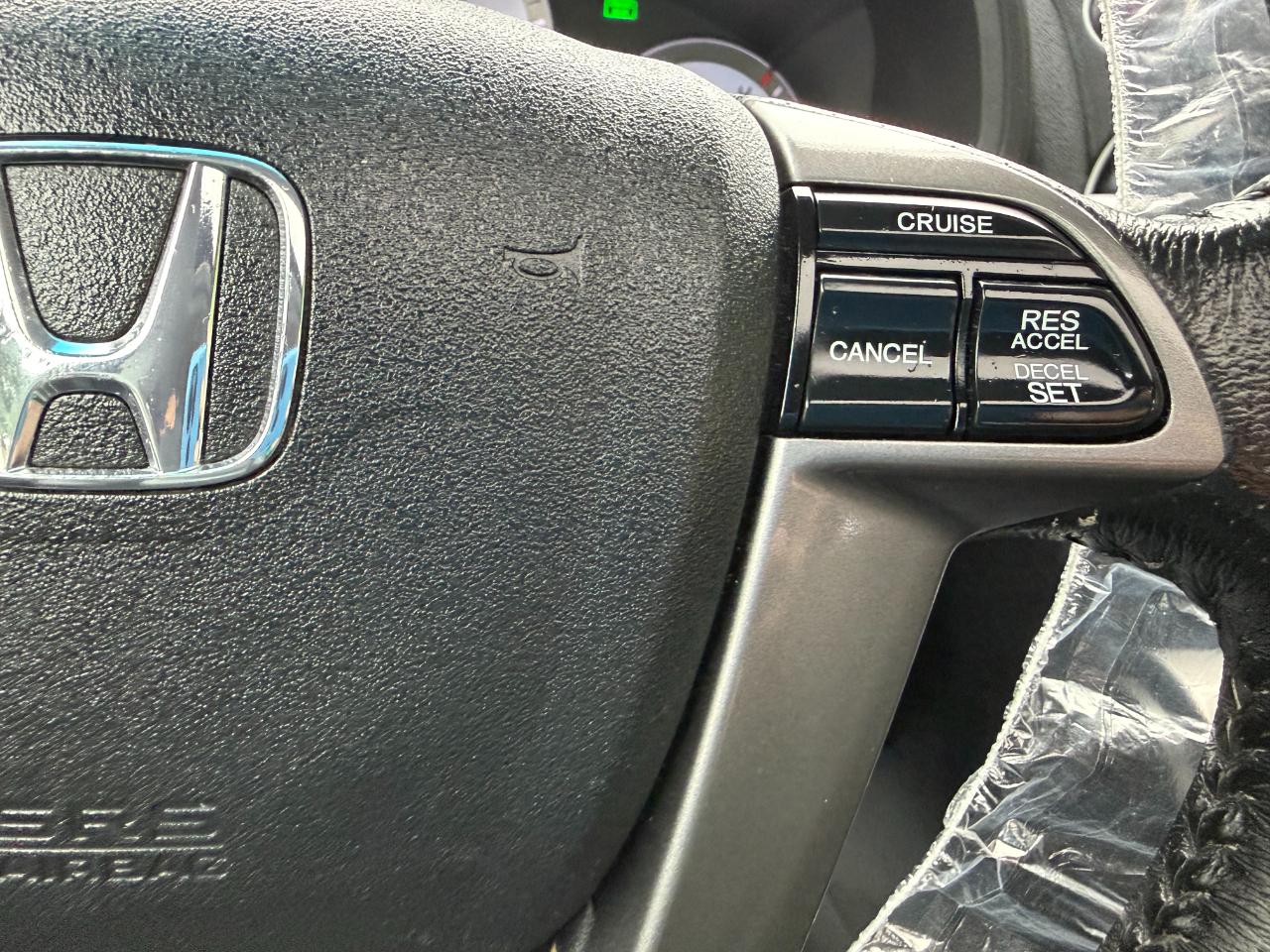 Honda Pilot EX-L 4WD 5-Spd AT with Navigation 2012