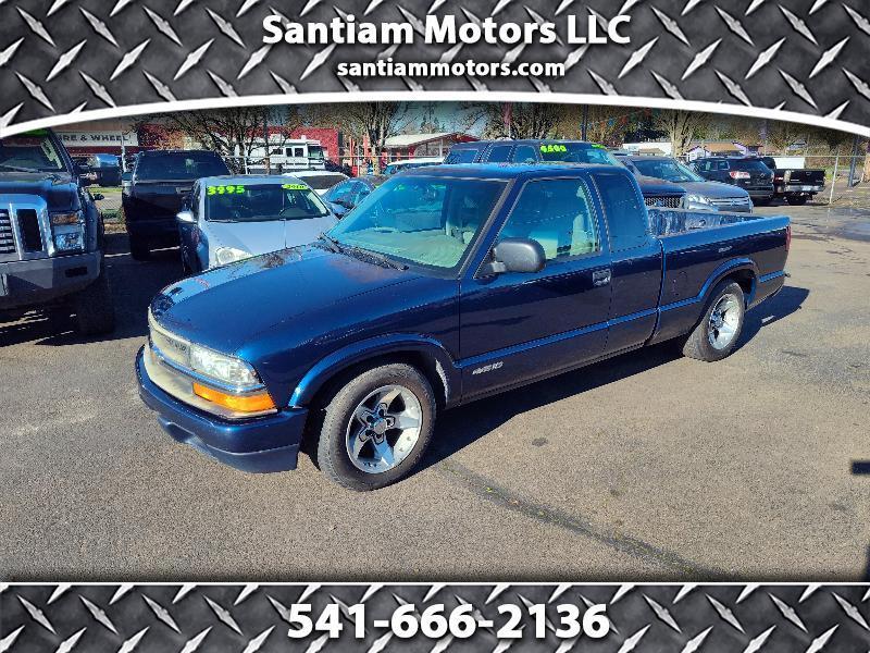 2001 Chevrolet S10 Pickup LS Ext. Cab 2WD