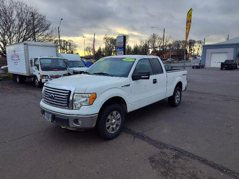 2012 Ford F-150 XL's photo