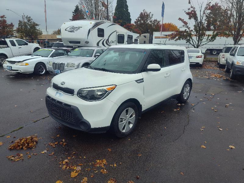 2016 Kia Soul Base
