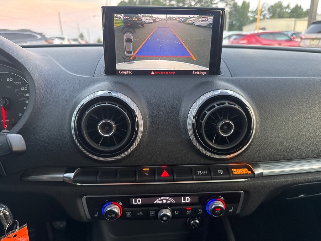 Audi A3  2015 Audi A3  2015