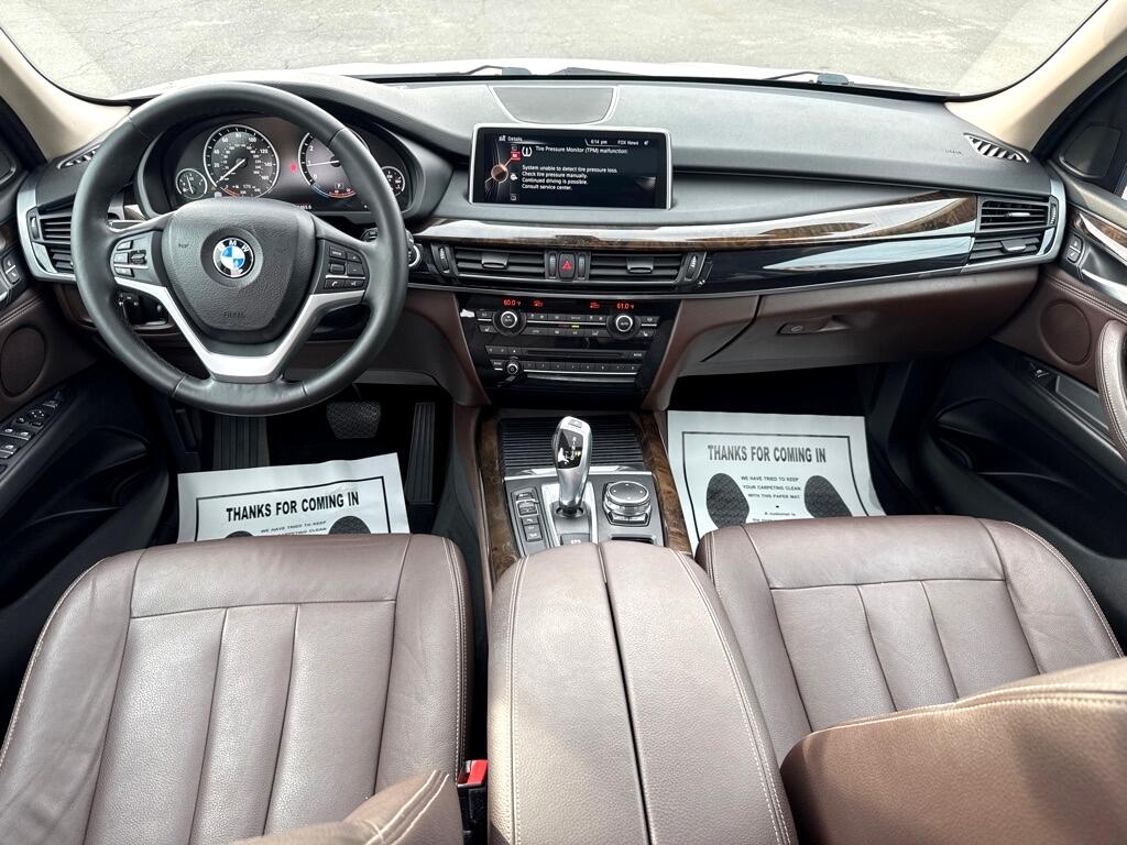 BMW X5  2016 BMW X5  2016