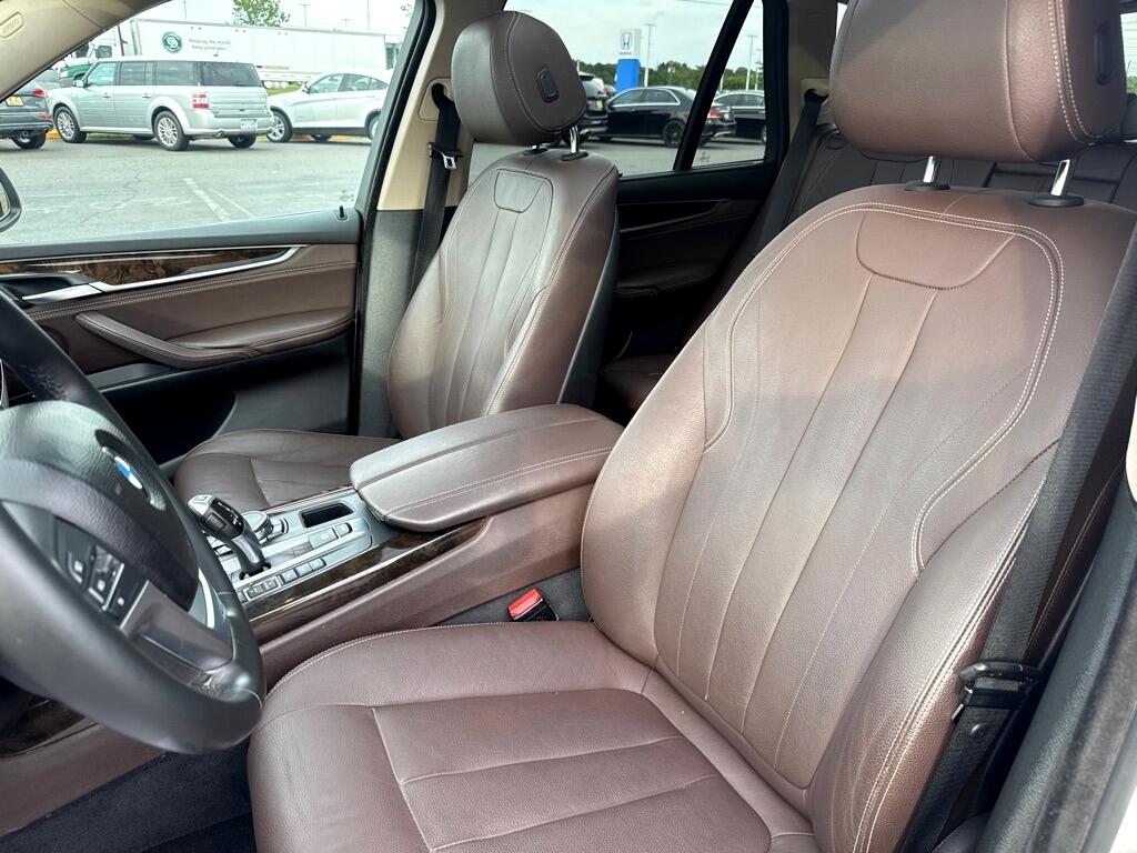 BMW X5  2016 BMW X5  2016
