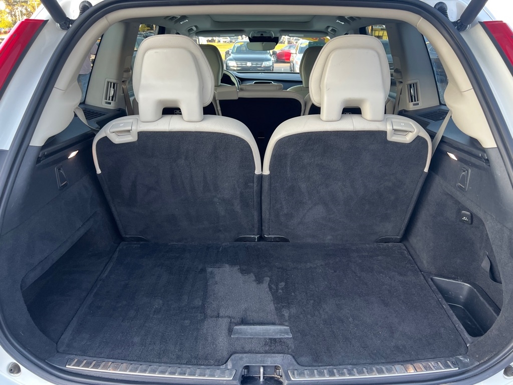 Volvo XC90  2019 Volvo XC90  2019