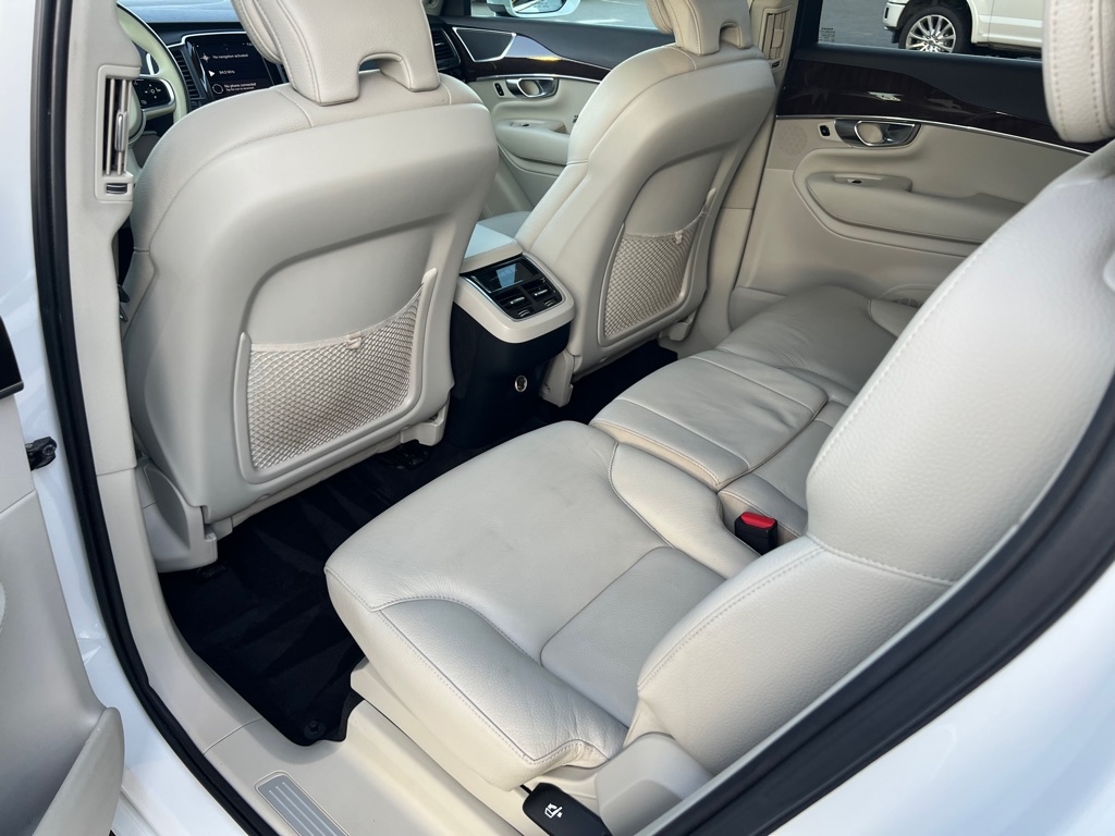 Volvo XC90  2019 Volvo XC90  2019