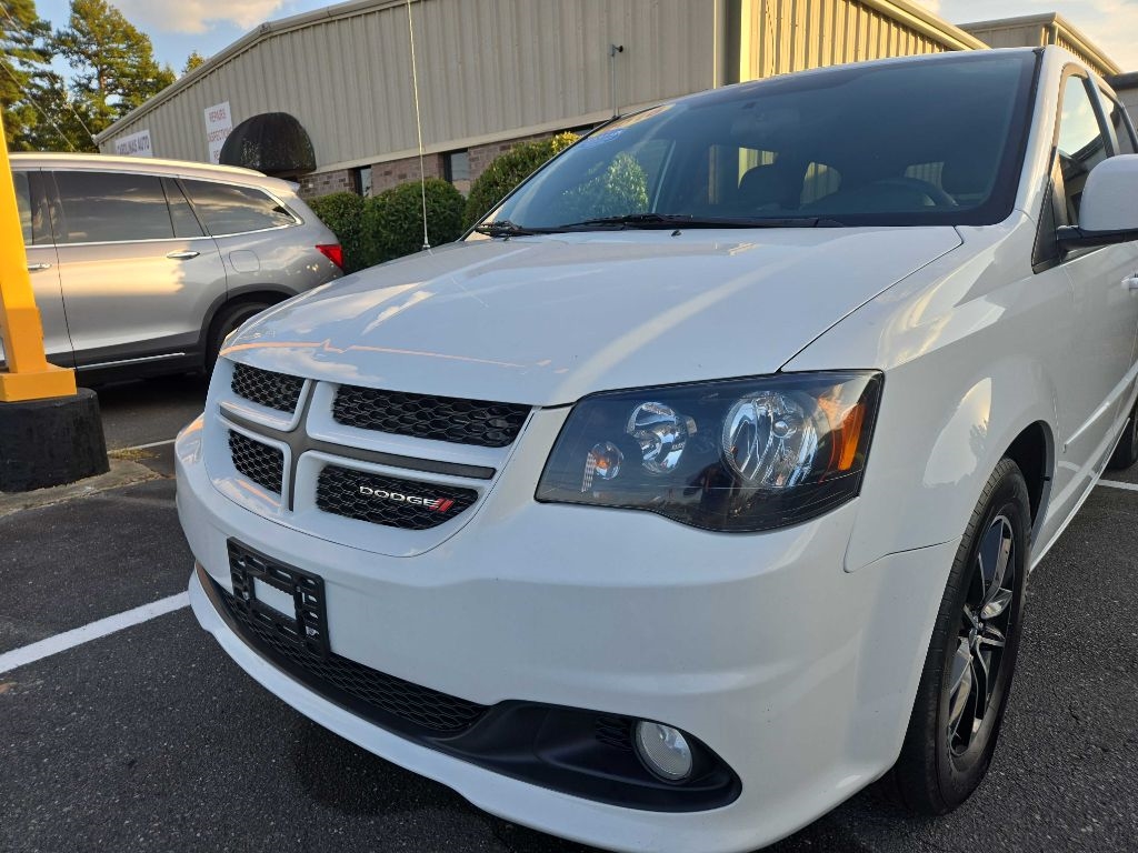 2016 Dodge Grand Caravan R/T