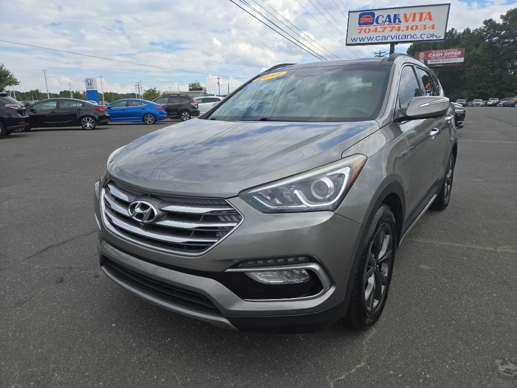2017 Hyundai Santa Fe Ultimate photo 2
