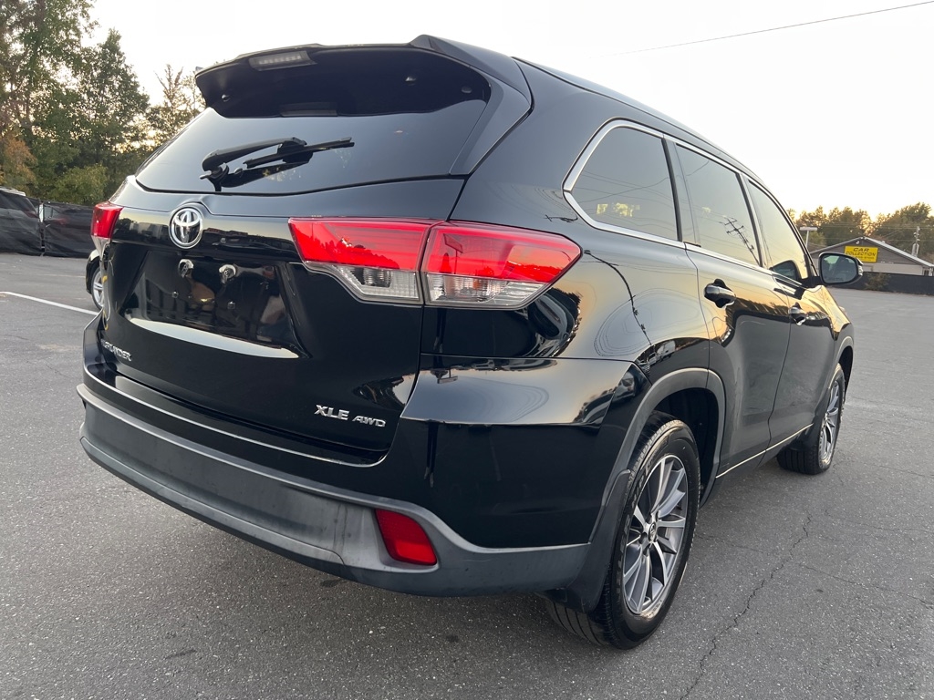 Toyota Highlander  2017 Toyota Highlander  2017