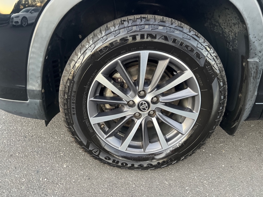 Toyota Highlander  2017 Toyota Highlander  2017