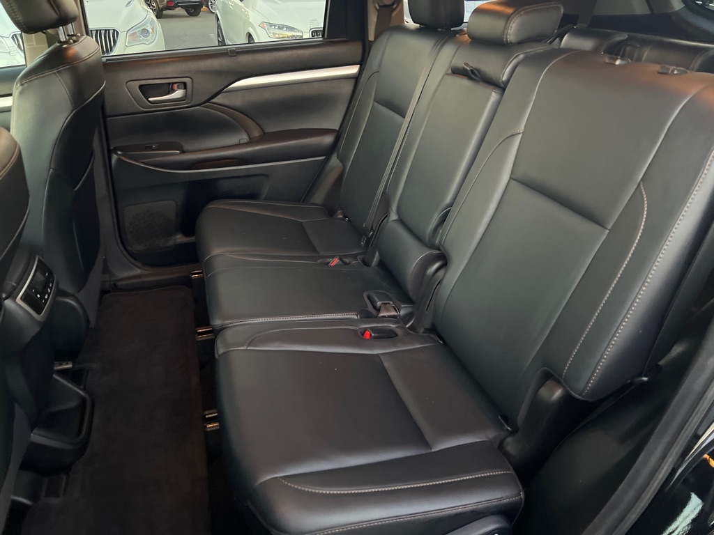 Toyota Highlander  2017 Toyota Highlander  2017