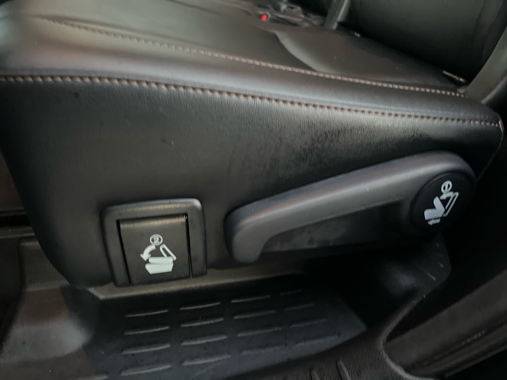 Toyota Highlander  2017 Toyota Highlander  2017