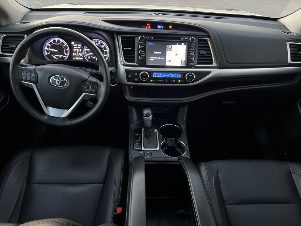 Toyota Highlander  2017 Toyota Highlander  2017