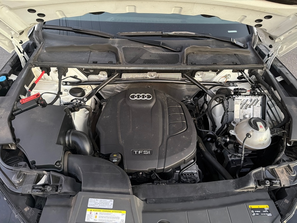 Audi Q5  2020 Audi Q5  2020