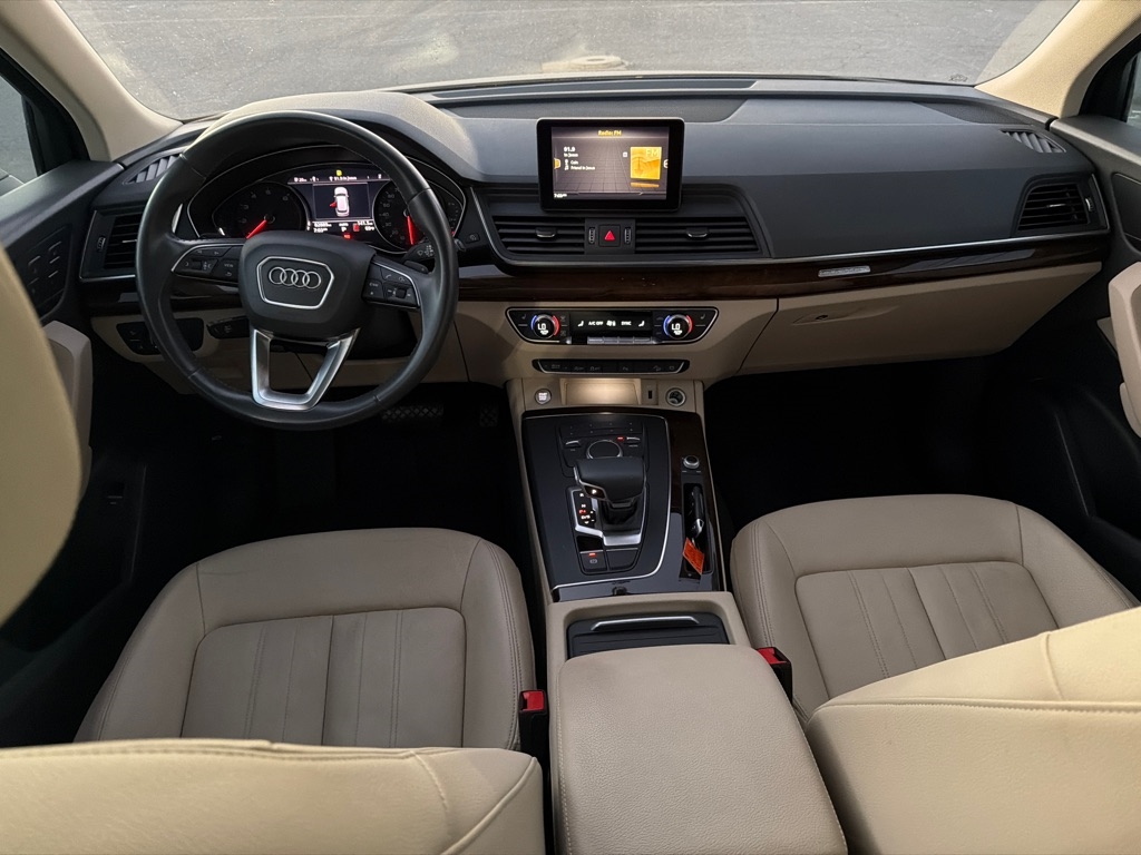 Audi Q5  2020 Audi Q5  2020