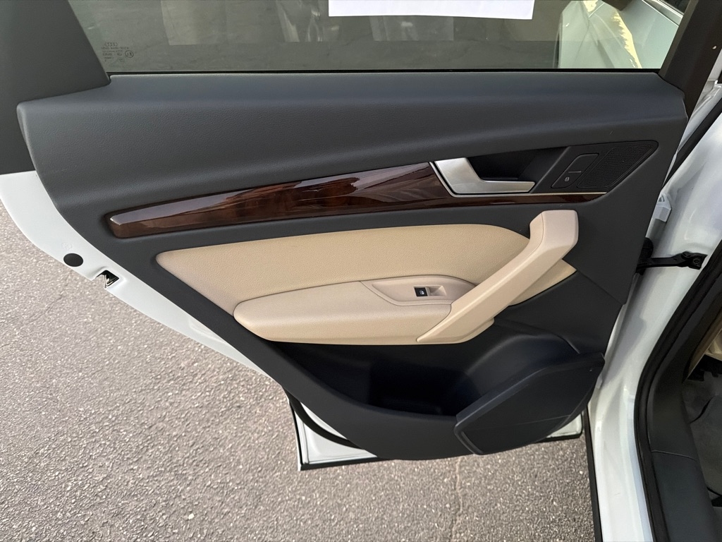 Audi Q5  2020 Audi Q5  2020