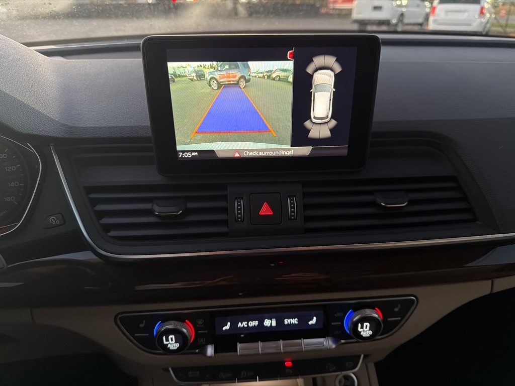 Audi Q5  2020 Audi Q5  2020