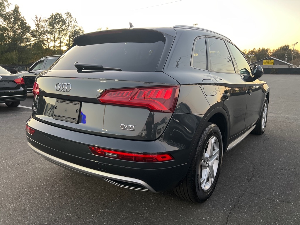 Audi Q5  2018 Audi Q5  2018