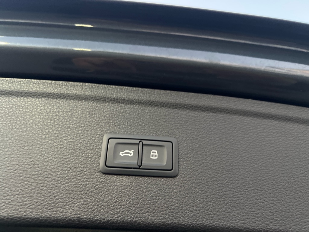 Audi Q5  2018 Audi Q5  2018